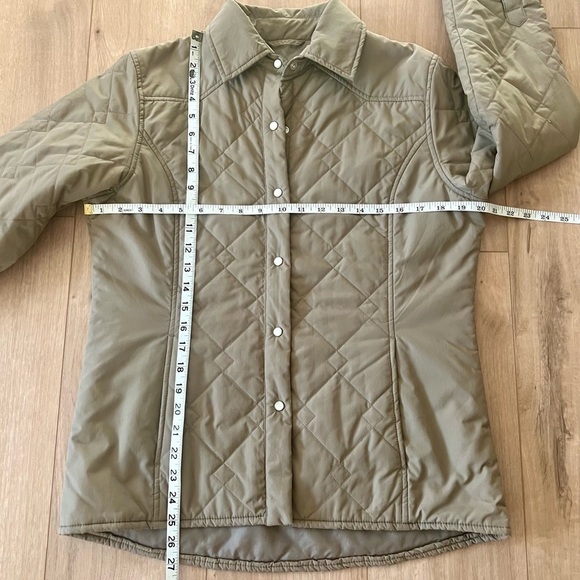 Vintage Cabela’s Quilted Pearl Snap Shacket - Picture 6 of 8